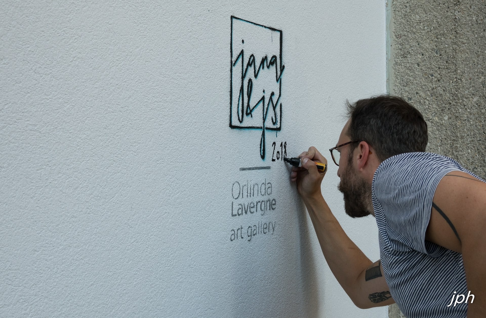 Orlinda.gallery_JanaJs